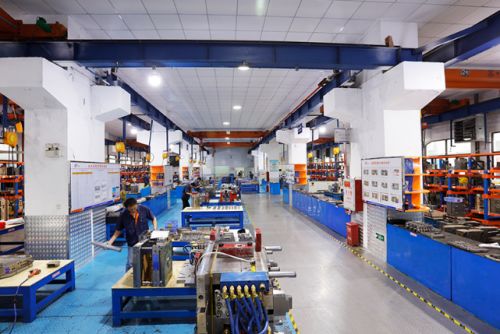 技術驅(qū)動產(chǎn)能升級 唯科模塑募資3億加碼智能制造，破解高端模具產(chǎn)能瓶頸